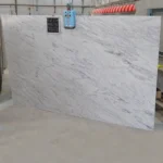 River White Granite Slab with Burgundy Flecks