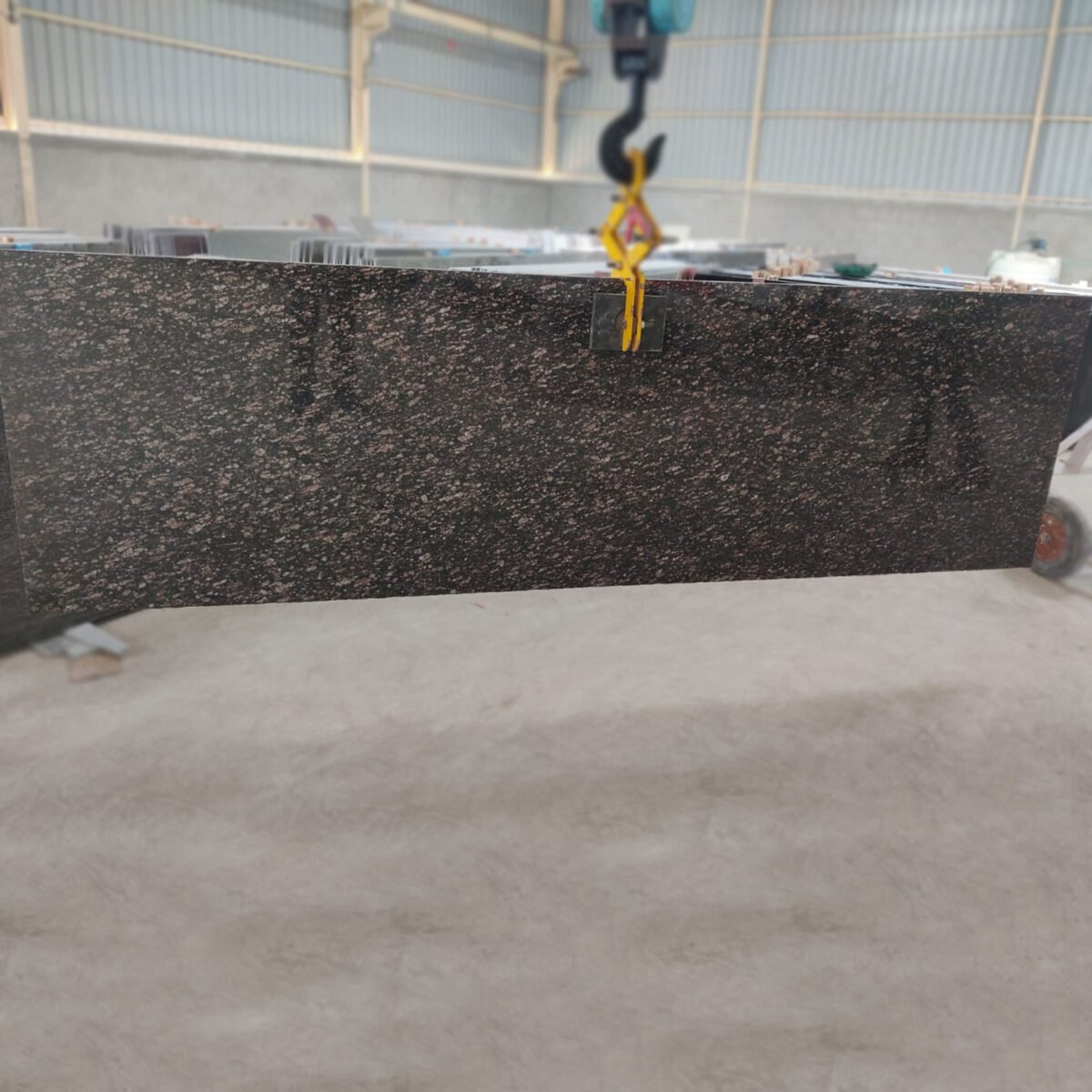 Cats Eye Granite Slab with Natural Cat’s Eye Pattern