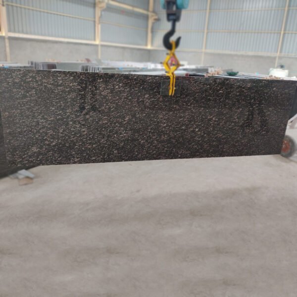 Cats Eye Granite Slab with Natural Cat’s Eye Pattern