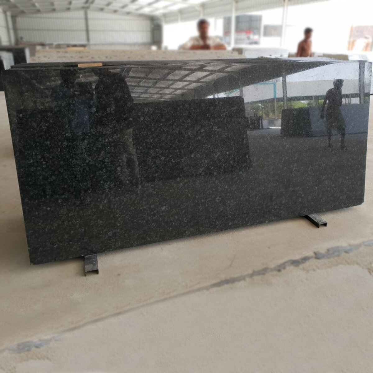 Green Pearl Granite Slab with Polished Finish