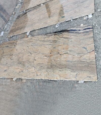 Polished Parada Gold Granite Kitchen Countertop