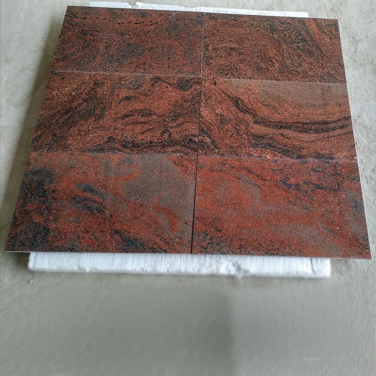 Indian Red Multicolor Granite Tile Manufacturer
